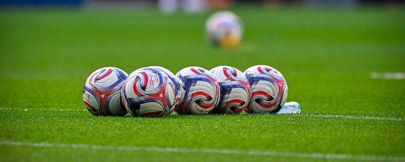 'It looks as if' – Alan Shearer gives his Liverpool vs Chelsea prediction