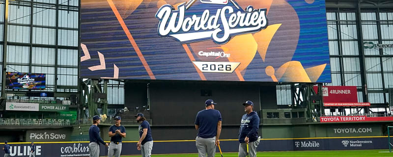Q&A: Baseball Hall of Famer John Smoltz previews the World Series