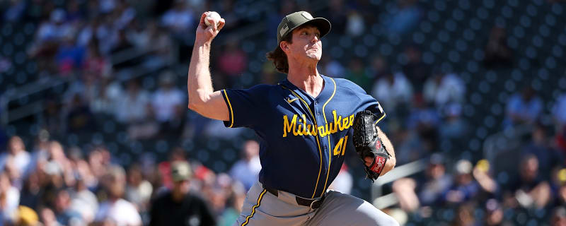 Cubs Sign Jake Woodford