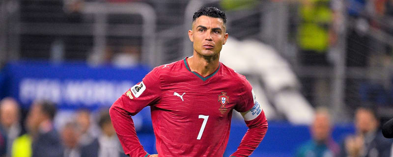 Cristiano Ronaldo pushes Bruno Fernandes to join Al-Nassr