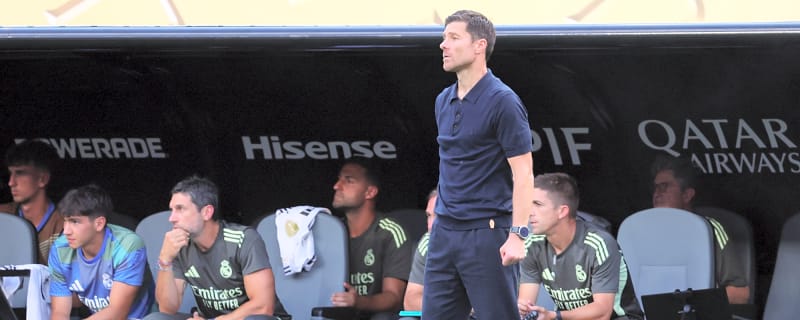 Experienced goalkeeper becomes serious Chelsea target after Xabi Alonso arrival