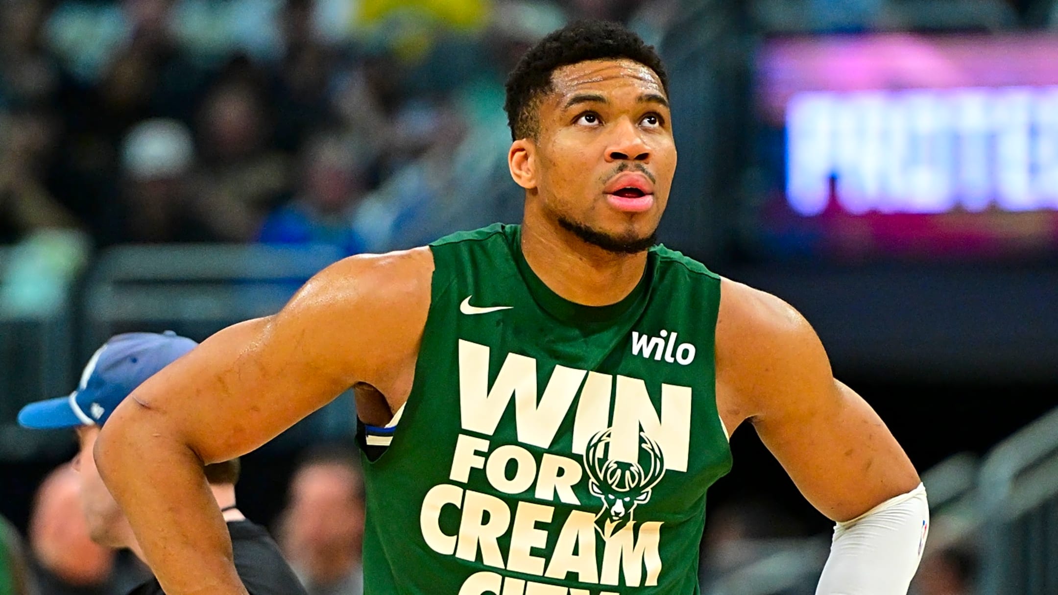 NBA landscape could help Bucks keep Giannis Antetokounmpo | Yardbarker