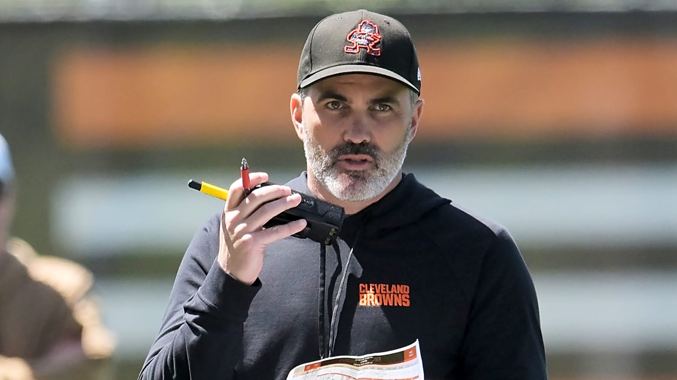 Kevin Stefanski responds to Shedeur Sanders' 'ready' comment | Yardbarker