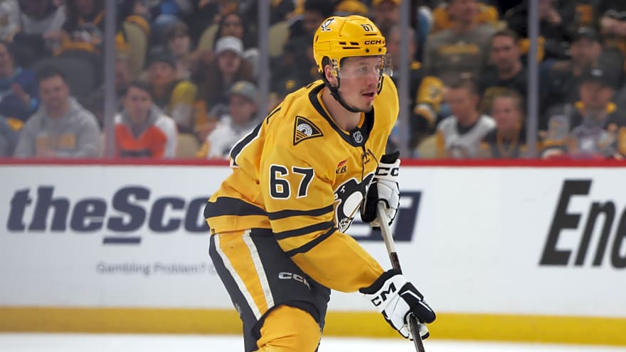 Penguins Should Consider Using Rickard Rakell At Center