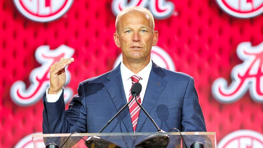 Analyst thinks Kalen DeBoer could be on hot seat