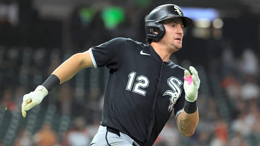 White Sox's playoff hopes hanging by a thread
