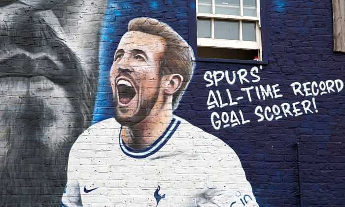 'He guarantees 30 goals every year': Spurs captain Micky van de Ven ...