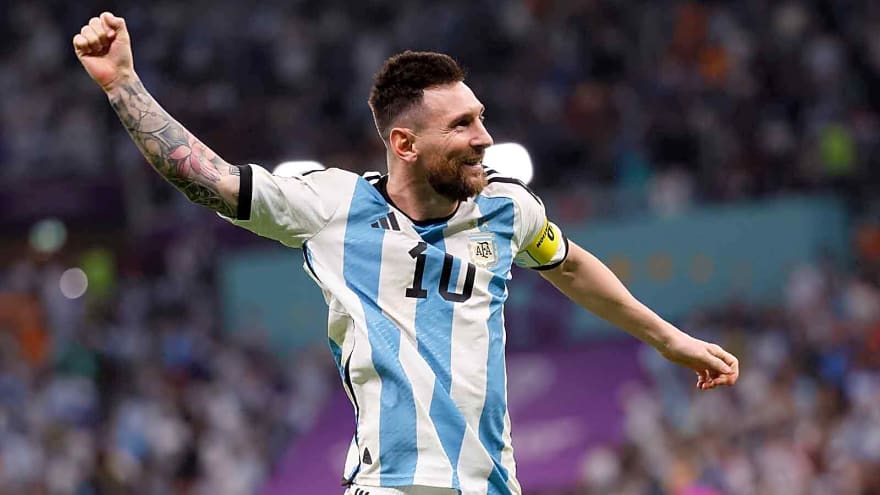 Lionel Messi makes World Cup history after making Argentina roster
