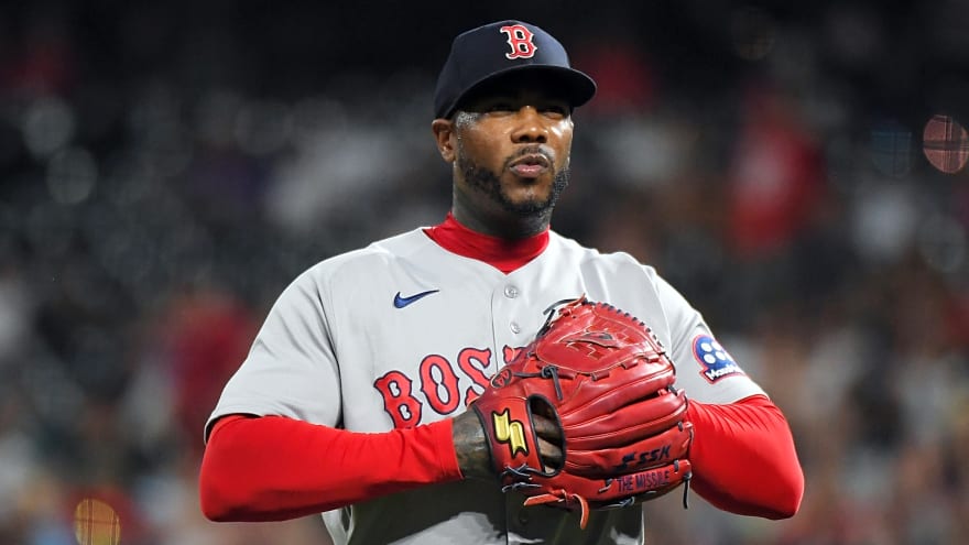 Report reveals what Red Sox could receive in potential Chapman trade