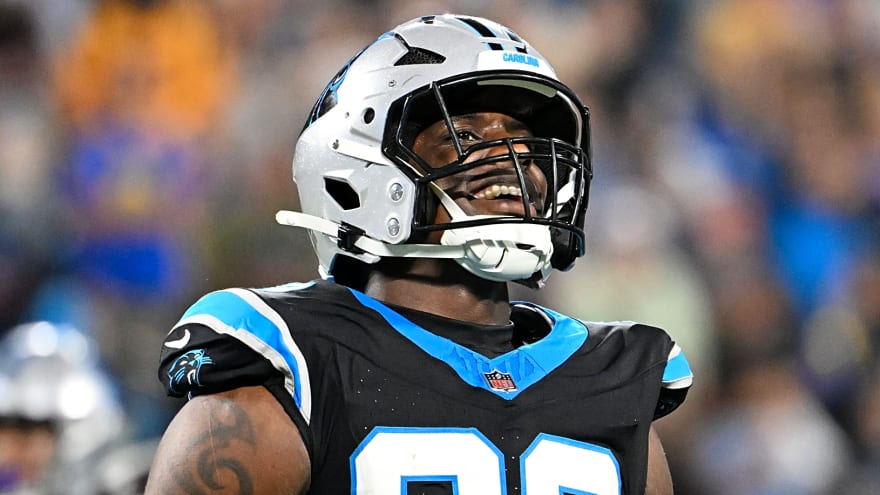 Panthers DE Tershawn Wharton To Begin Camp On PUP List Following Neck Surgery
