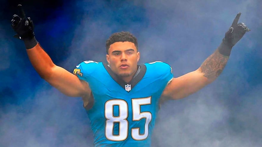 Lucrative  extension for Brenton Strange is a win-win