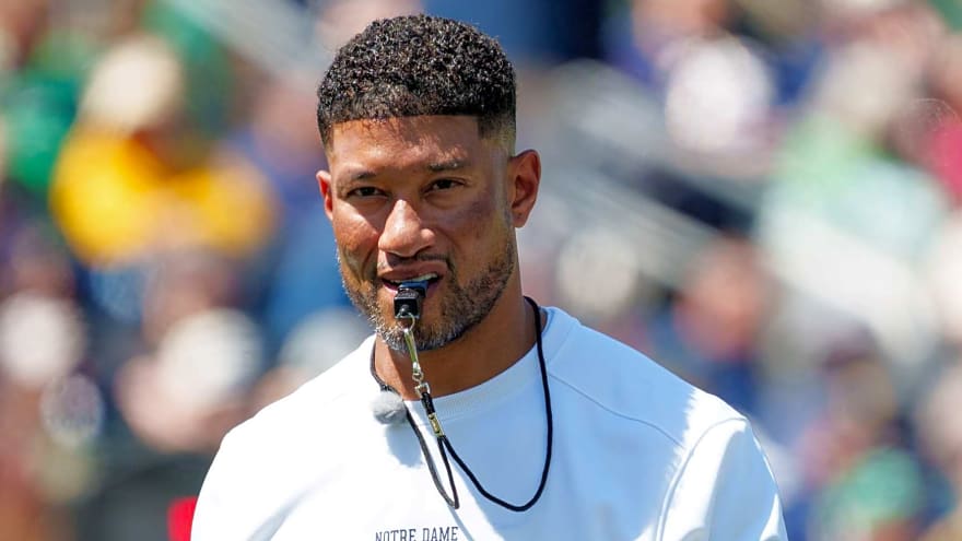 Marcus Freeman, Notre Dame land elite QB recruit in massive win