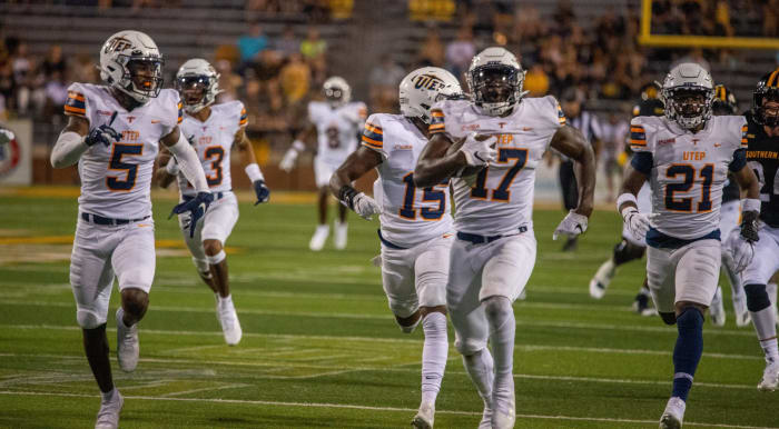 College football midseason bowl projections - latest sports news Armed Forces Bowl: UTEP vs. Air Force, Dec. 22, Fort Worth, Texas