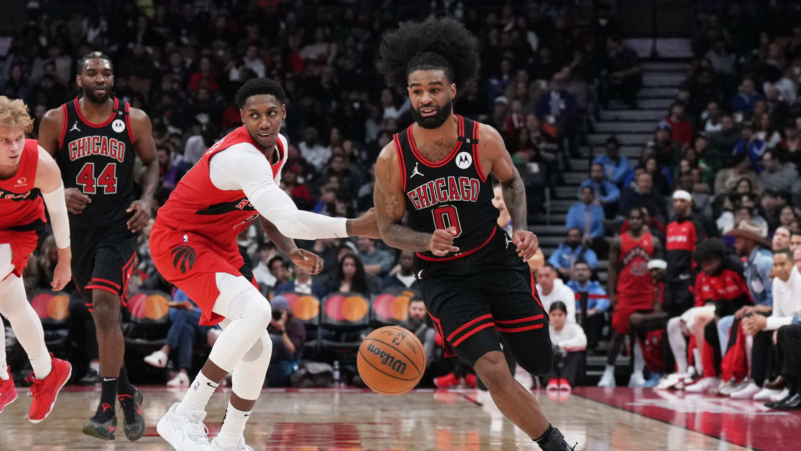 Bulls Edge Raptors in Thrilling 122-121 Victory | Yardbarker