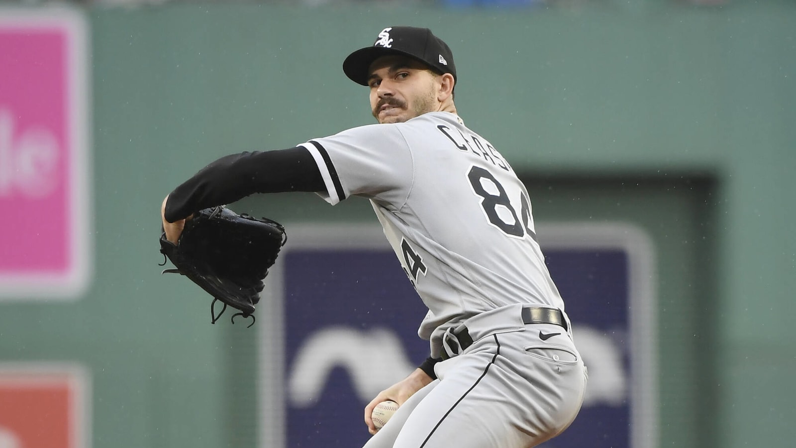 Why the White Sox Could Hold Their Best Trade Chip, Dylan Cease, Into 2024  | Yardbarker