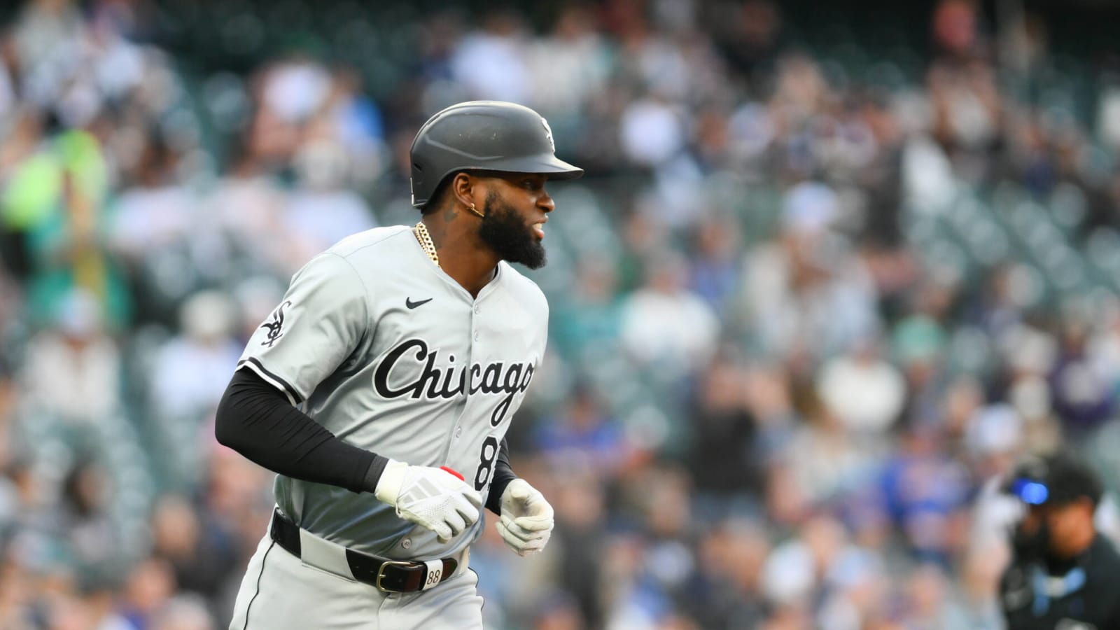 MLB insider says Chicago White Sox can win MLB trade deadline | Yardbarker