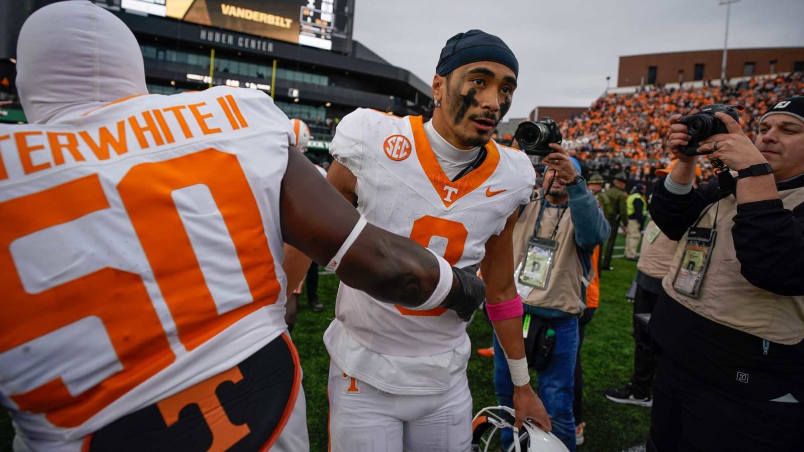 Tennessee QB Nico Iamaleava details how often he talks with Vols legend  Peyton Manning during the season | Yardbarker