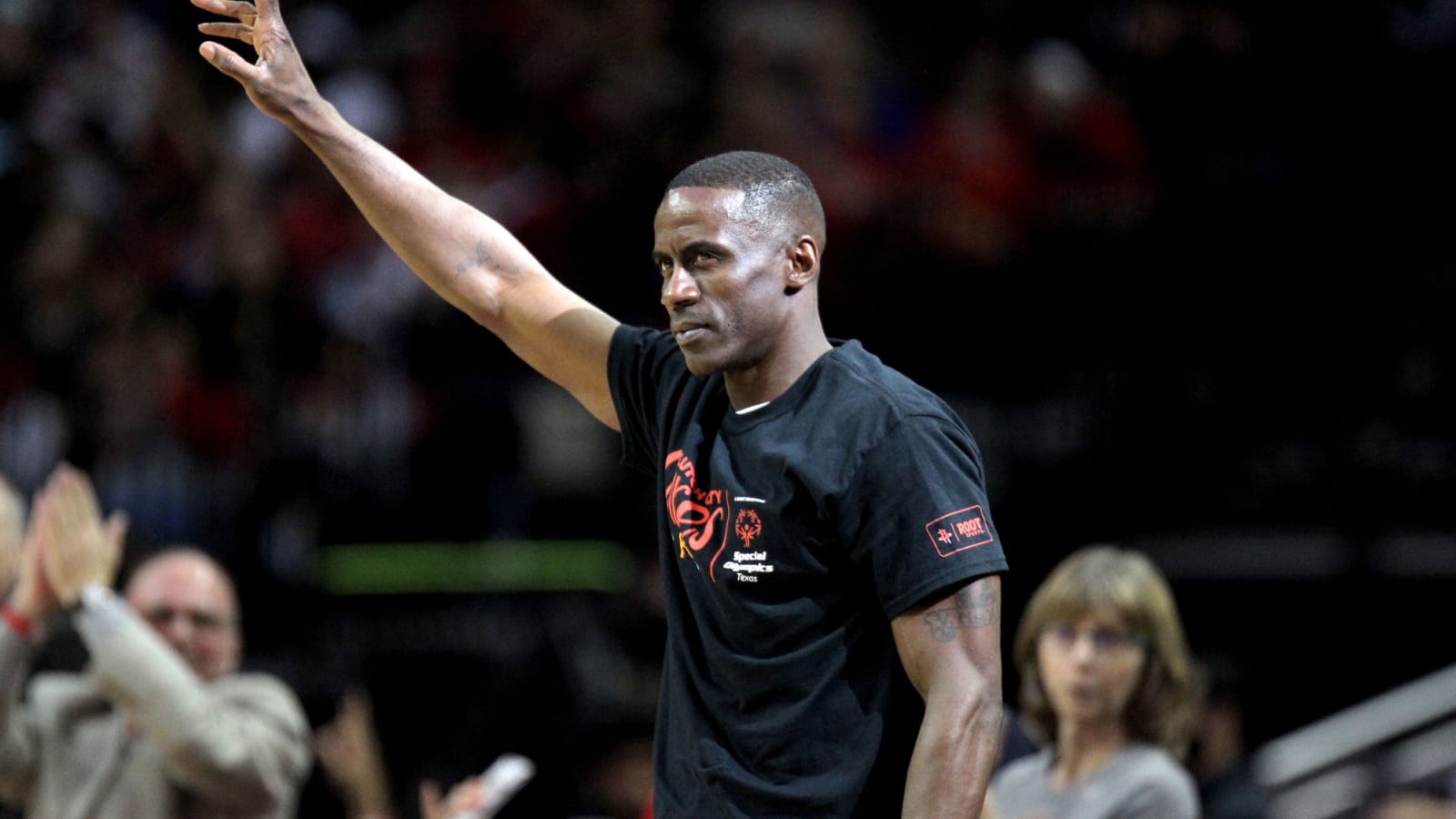 Former Rockets player prepared to pay fines for team’s fight | Yardbarker