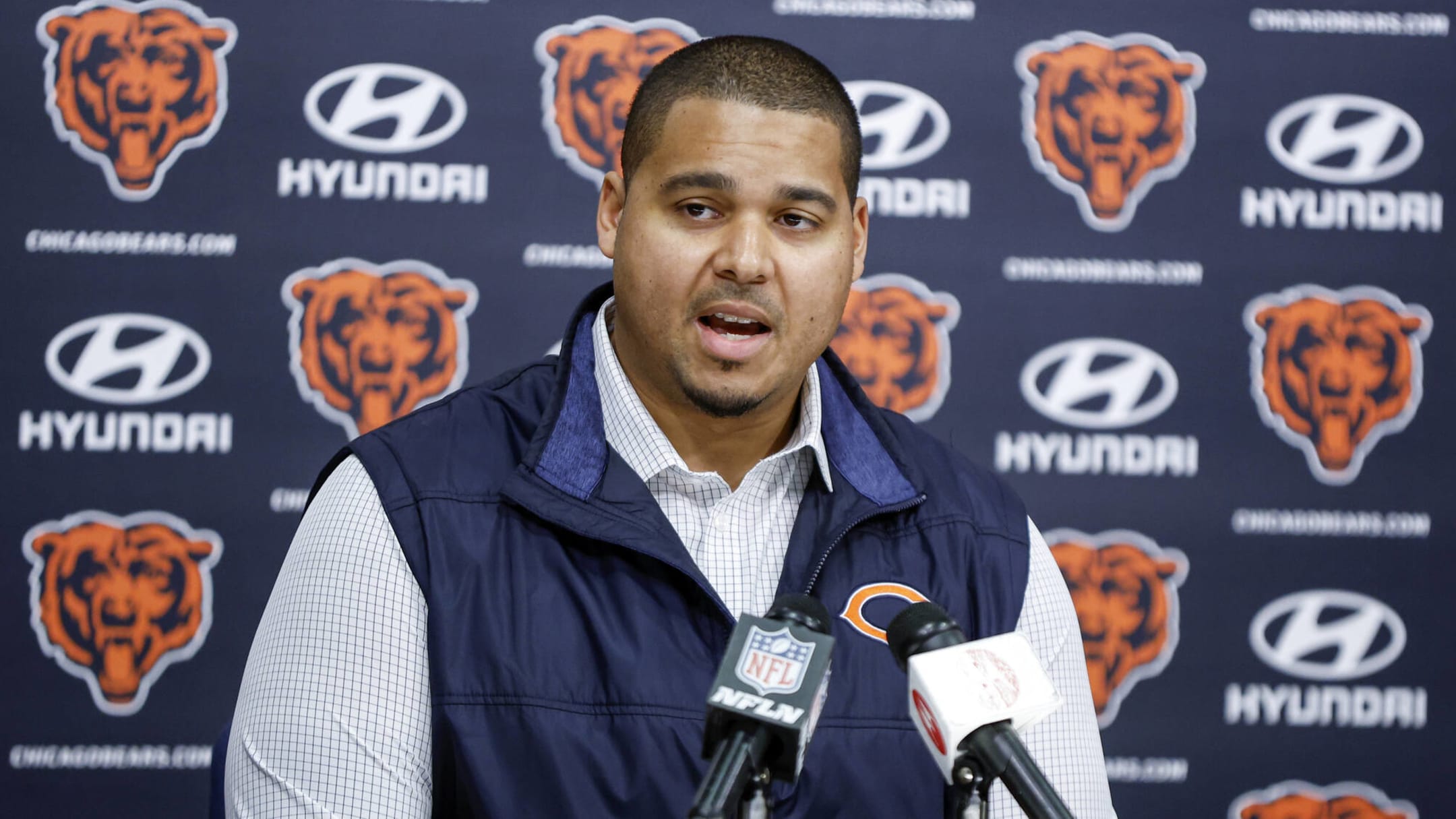 Bears GM Ryan Poles throws shade at predecessor Ryan Pace | Yardbarker