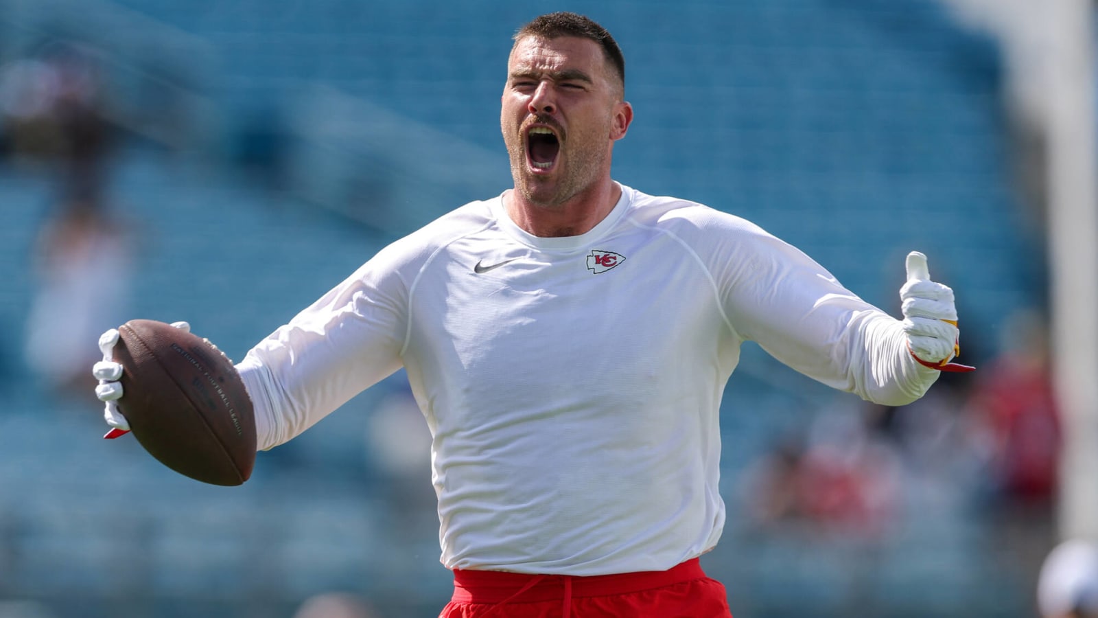 Travis Kelce addresses rumors about dating Taylor Swift | Yardbarker