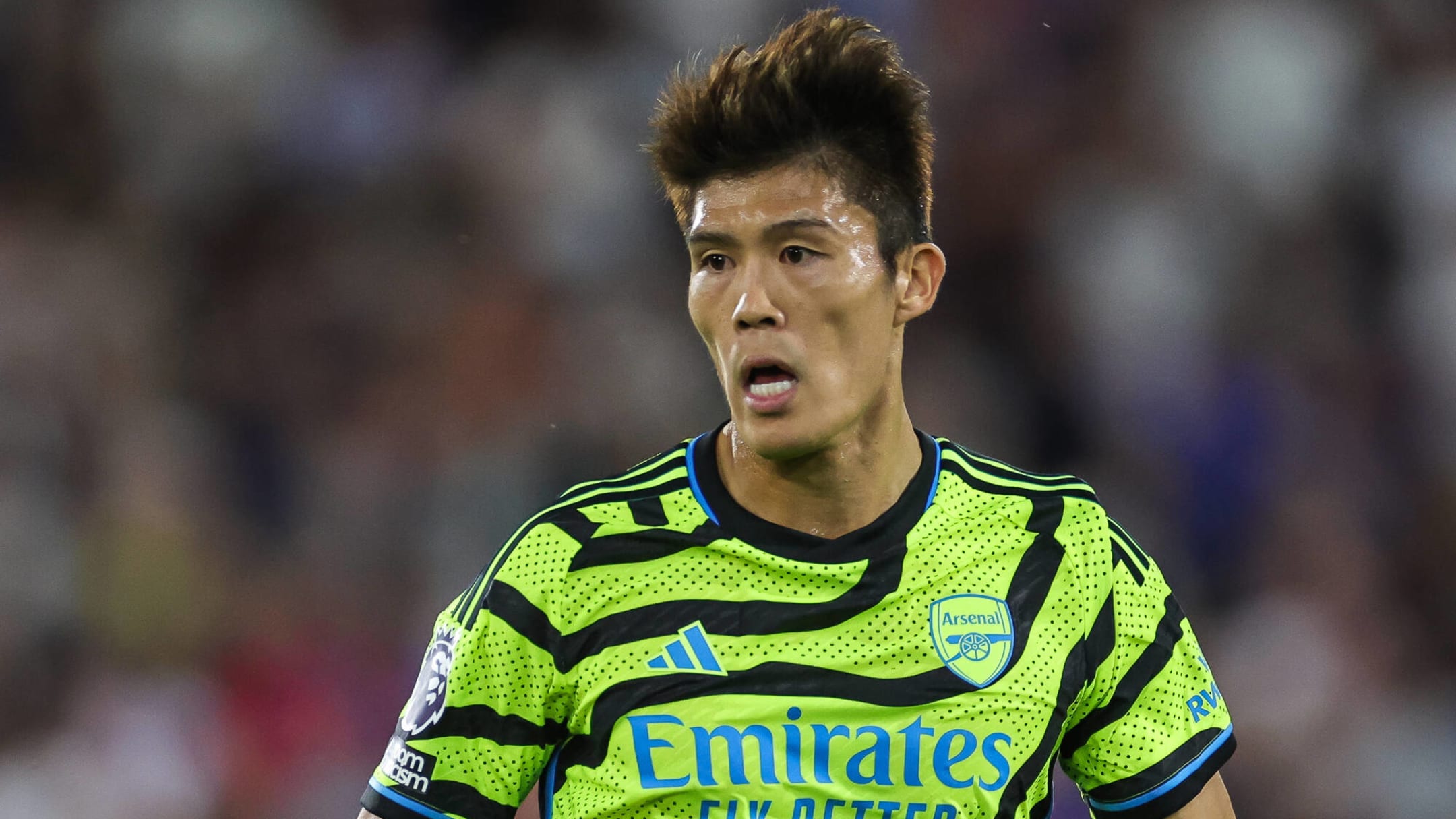 Takehiro Tomiyasu shown harshest of red cards vs. Crystal Palace |  Yardbarker