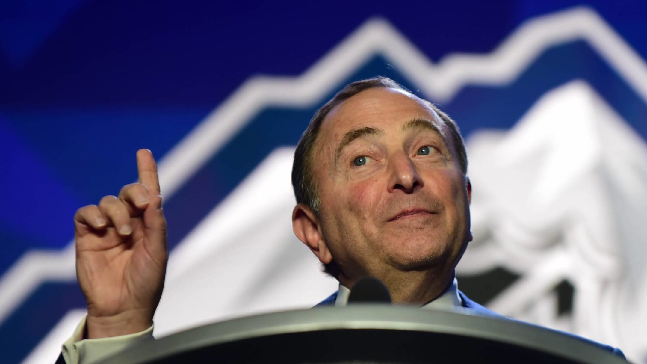 NHL-Commissioner-Gary-Bettman-NHL-Draft.jpg