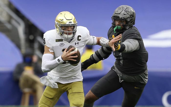 2021 NFL mock draft: The first three rounds - NewsOpener Pittsburgh Steelers: Rashad Weaver, DE, Pittsburgh