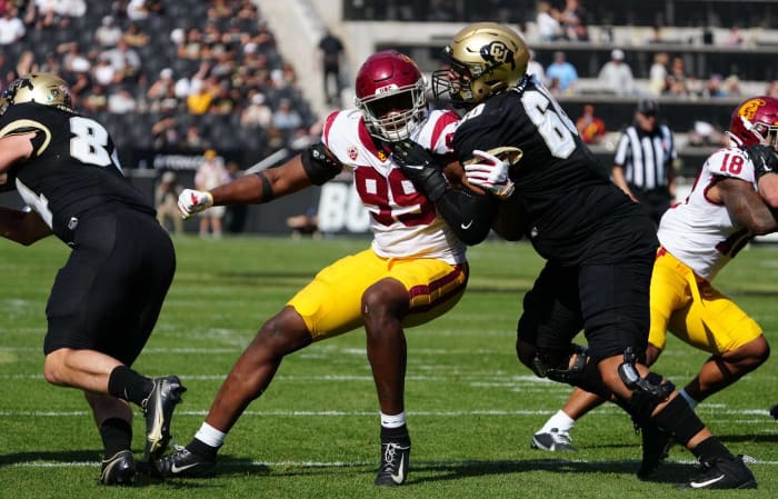 New York Giants (via Bears): Drake Jackson, DE, USC