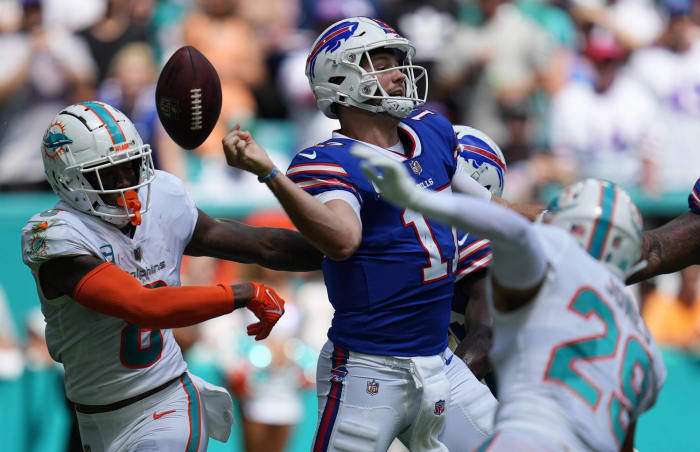 Jevon Holland, Dolphins defense upend AFC frontrunners