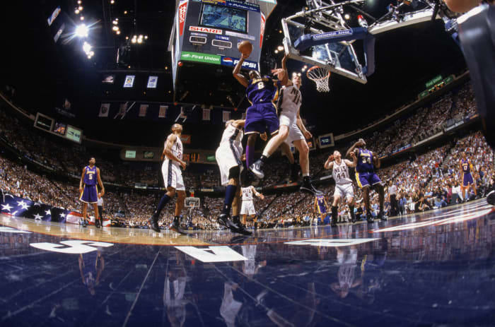 Kobe Bryant's 40 greatest moments - latest sports news Destroys Nets, Game 3, 2002 NBA Finals
