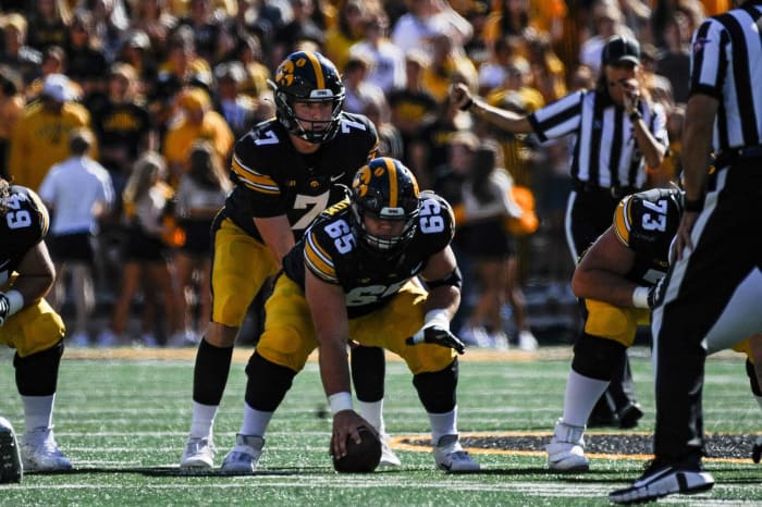Las Vegas Raiders: Tyler Linderbaum, OC, Iowa