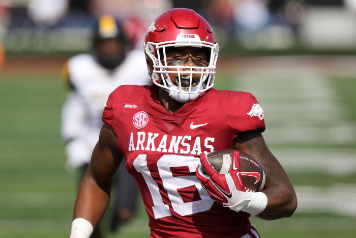 College football midseason bowl projections - latest sports news Outback Bowl: Penn State vs. Arkansas, Jan. 1, Tampa, Fla
