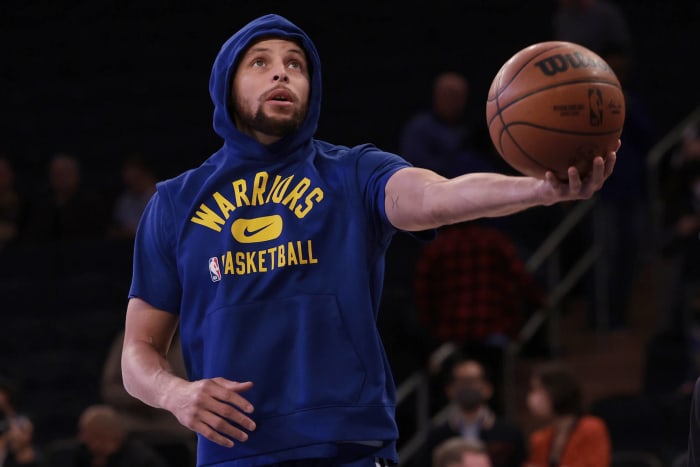 Year in review: The most notable sports milestones from 2021 20 Steph dials up long-distance record