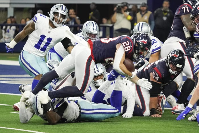 NFL Week 14 grades from around the league 13 Cowboys need goal-line stand to survive woeful opponent