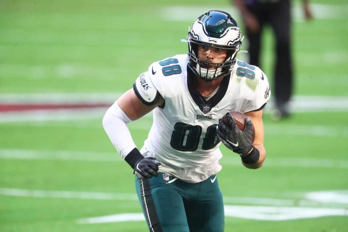 NFL players playing for their next contract in 2021 - latest sports news Dallas Goedert, TE, Eagles