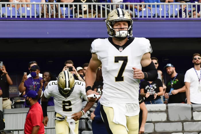 Ranking the backup QBs for the 2021 NFL season - NewsOpener Taysom Hill