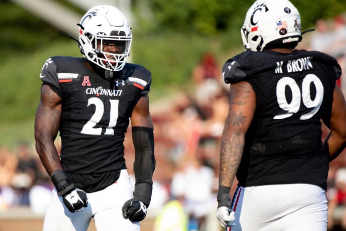 Cleveland Browns: Myjai Sanders, DE, Cincinnati
