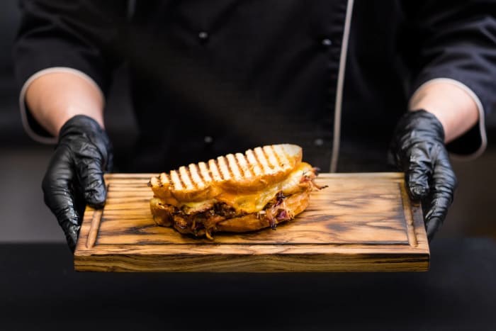 Grilled cheese with ham