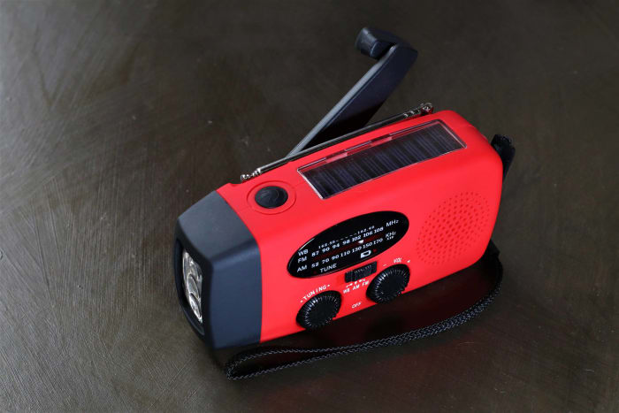 Hand-crank weather radio