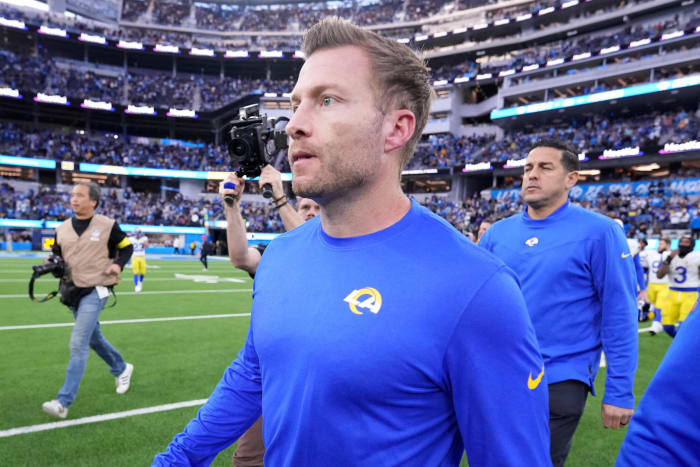NFL Week 17 grades from across the league 24 Rams complete inevitable plunge into history