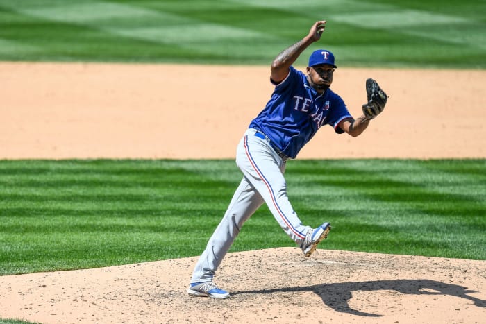 Los Angeles Dodgers: Sign Juan Nicasio