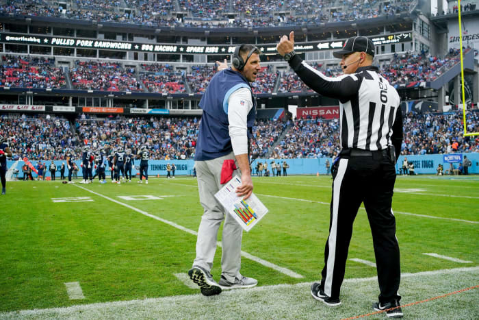 NFL Week 14 grades from around the league 23 As Mike Vrabel's power grip strengthens, Titans off track