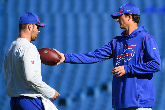 Qui sont les nouveaux play-callers pour la saison 2022 de la NFL ? 3 Ken Dorsey, Buffalo Bills