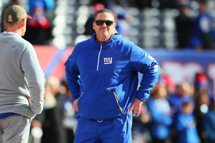 Qui sont les nouveaux play-callers pour la saison 2022 de la NFL ? 10 Ben McAdoo, Panthers de la Caroline