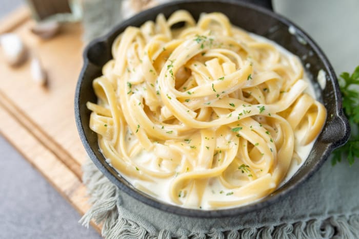 Fettuccine alfredo