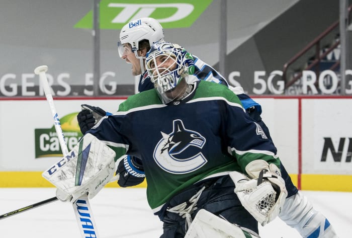 Braden Holtby, Vancouver Canucks
