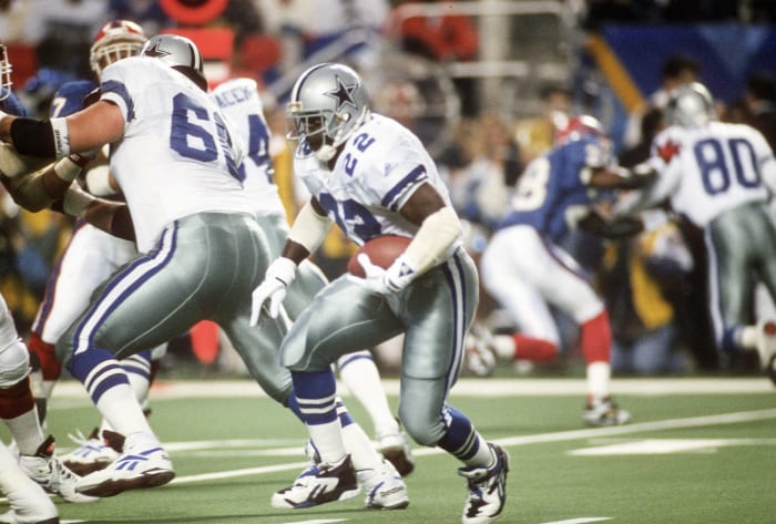 Wins Super Bowl XXVIII MVP