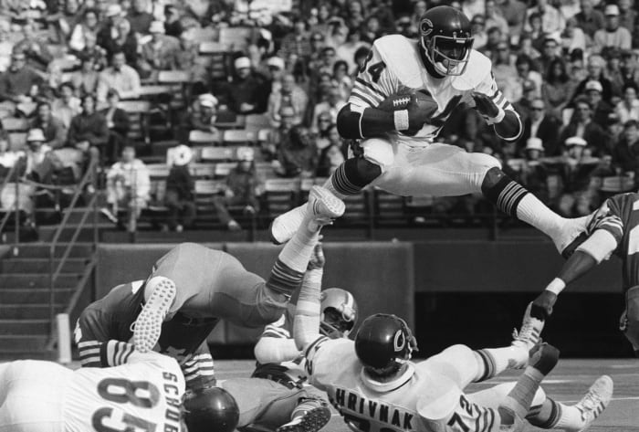 Bears land a legend