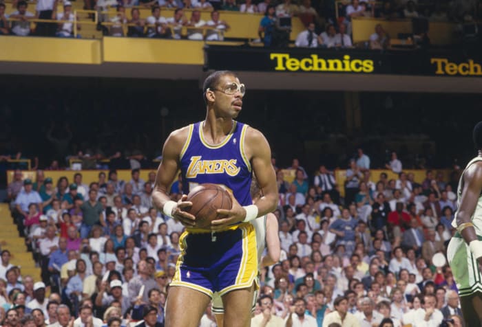 Kareem wins Finals MVP