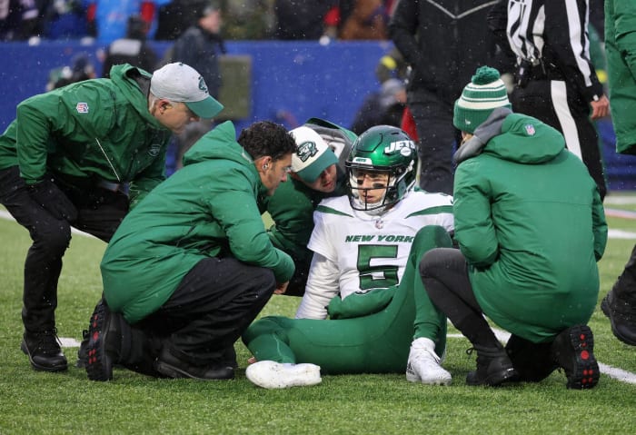 NFL Week 14 grades from around the league 6 Zach Wilson will not be reacquiring Jets job